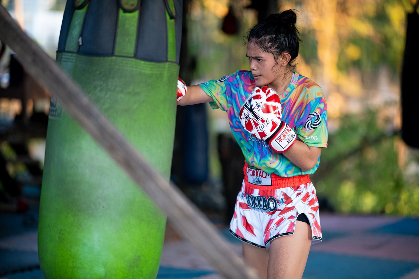 Muay Thai Training Tips for Females-YOKKAO
